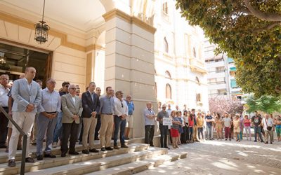 La Diputación de Alicante condena los atentados de Cataluña