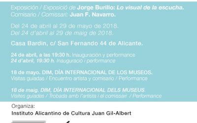 El músico alicantino Jorge Burillo inaugura en la Casa Bardín su primera exposición con una performance al piano