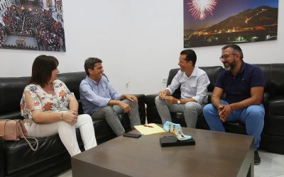 La Diputación de Alicante impulsará y afianzará el sector cultural, industrial y empresarial de Elda
