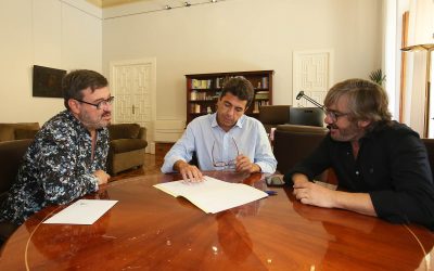 Carlos Mazón se reúne con los alcaldes de Ibi, Benimassot y L’Orxa para atender las demandas de los municipios