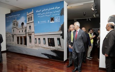 Técnicos y arqueólogos del MARQ imparten en Irán un ciclo de conferencias sobre el patrimonio cultural de la provincia